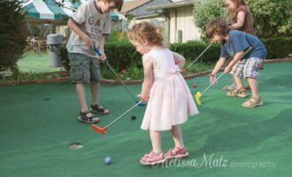 kids mini-golf photo