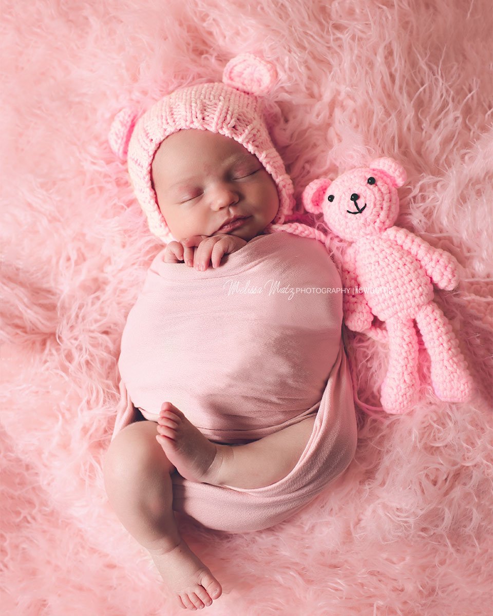 newborn-photography-rochester-hills-mi-bear-bonnet-baby-bear