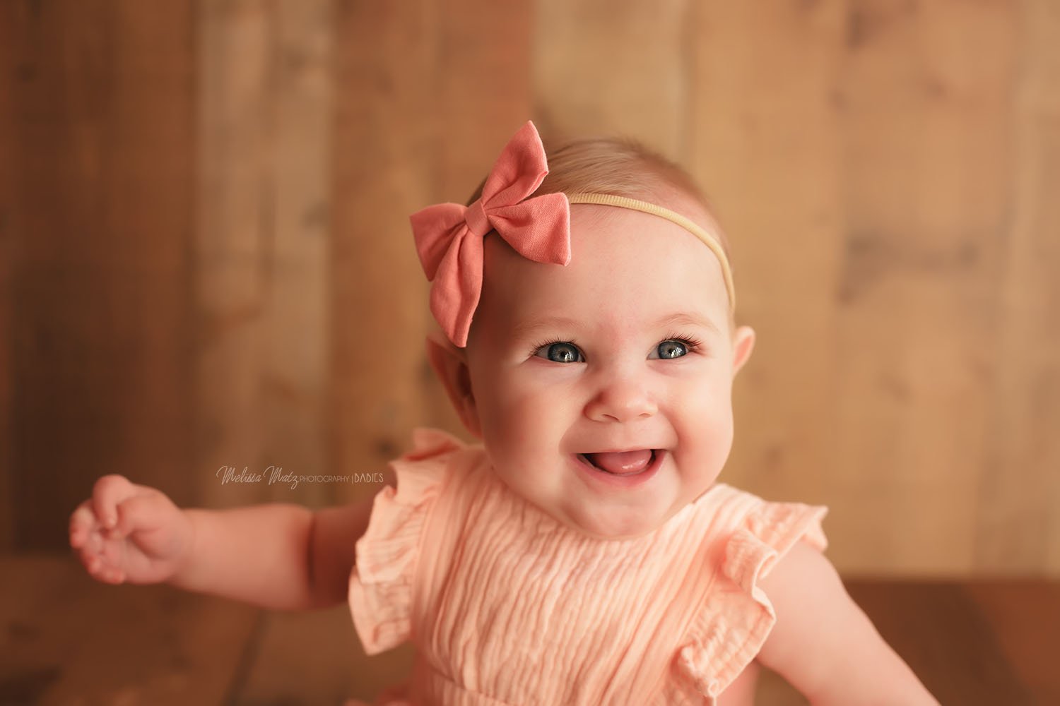 baby-girl-6-months-milestone-portraits-armada-mi