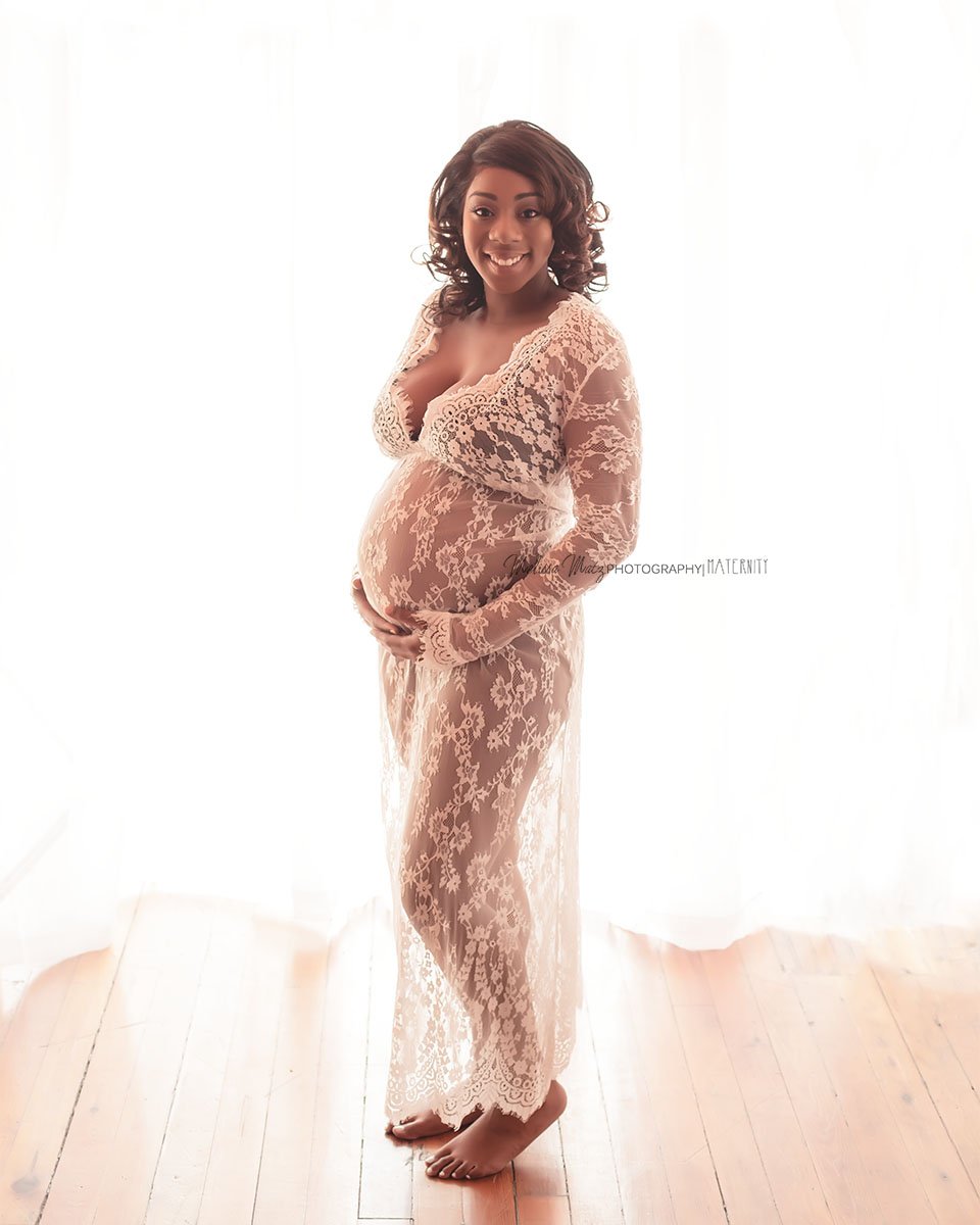 maternity-photography-session-lace-gown-rochester-hills-mi