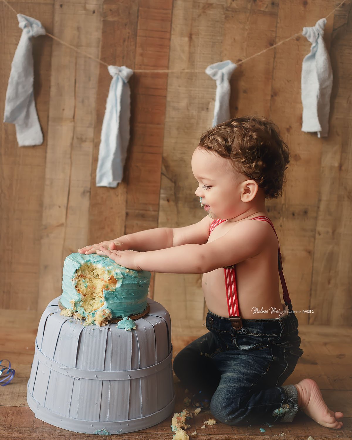 cake-smash-one-year-photos-oakland-county-baby-photographer
