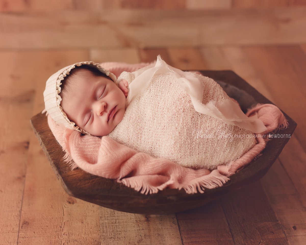 newborn-baby-girl-oakland-county-newborn-photography