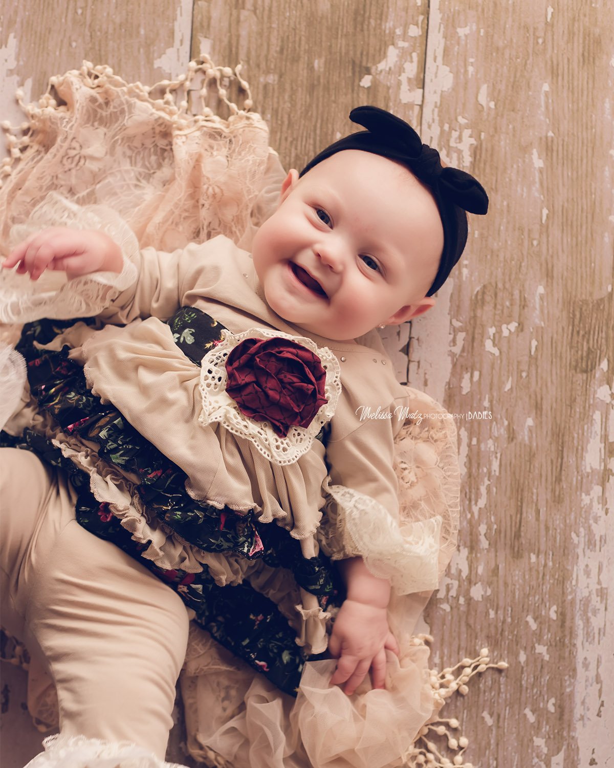 6-months-baby-girl-sitter-session-macomb-county-baby-photographer