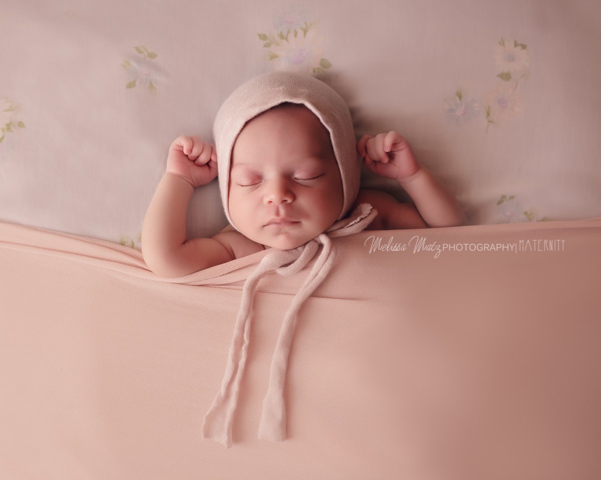 newborn-baby-girl-all-tucked-in-macomb-county-newborn-photographer