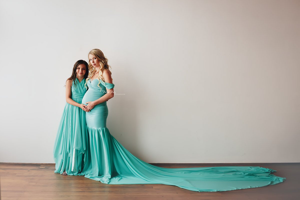maternity-session-tiffany-blue-dress-macomb-county-maternity-photographer