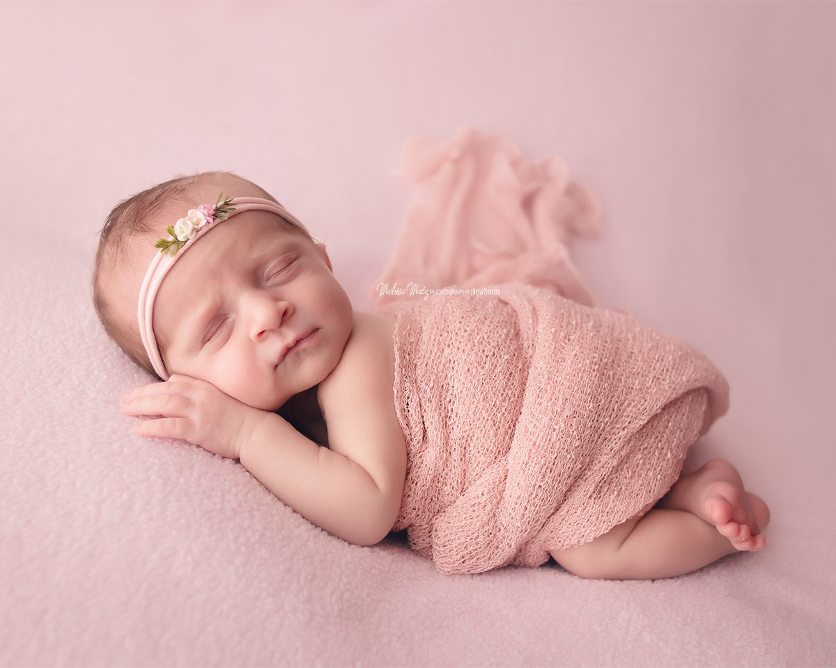 newborn-baby-girl-pretty-in-pink-oakland-county-newborn-photographer