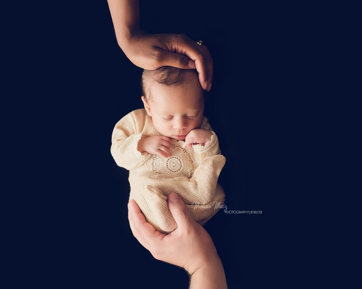 newborn-baby-girl-family-oakland-county-newborn-photographer