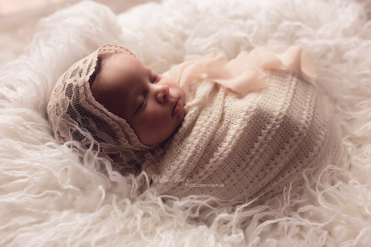 newborn-baby-girl-profile-photo-oakland-county-newborn-photographer