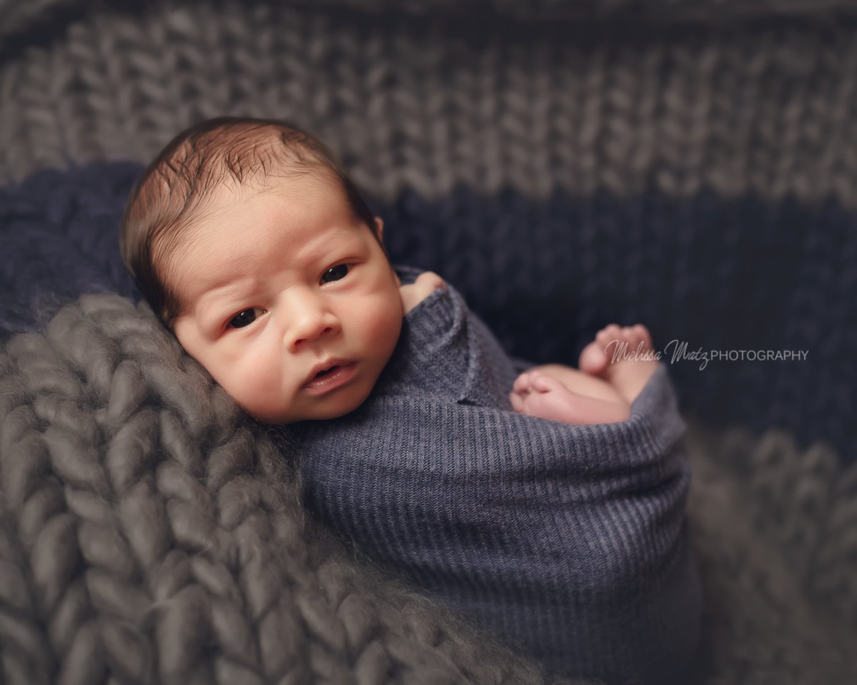 macomb-county-newborn-photographer-newborn-baby-boy-baby-blanket-mama-knitted