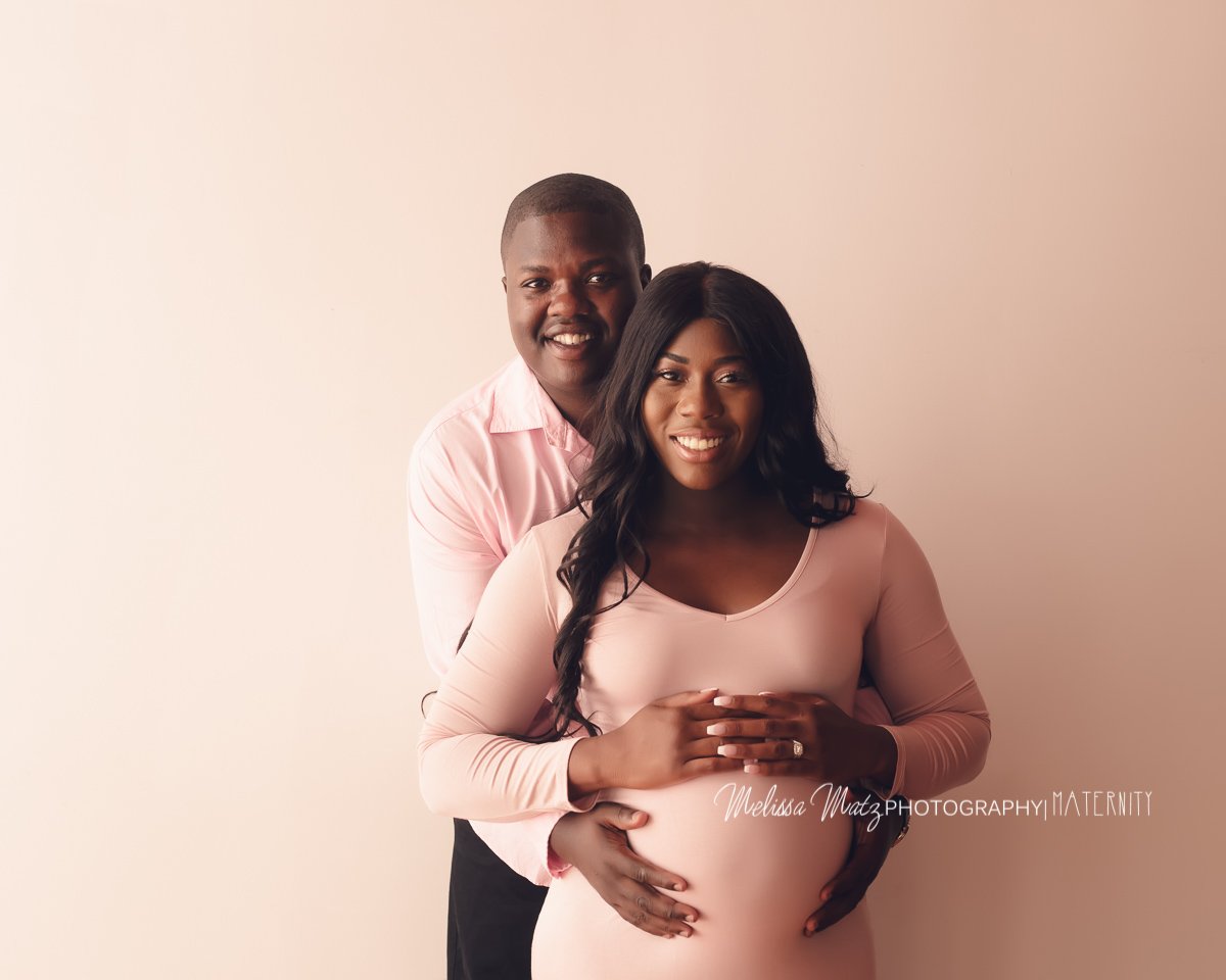 expecting-couple-macomb-county-maternity-photographer-studio-armada-mi