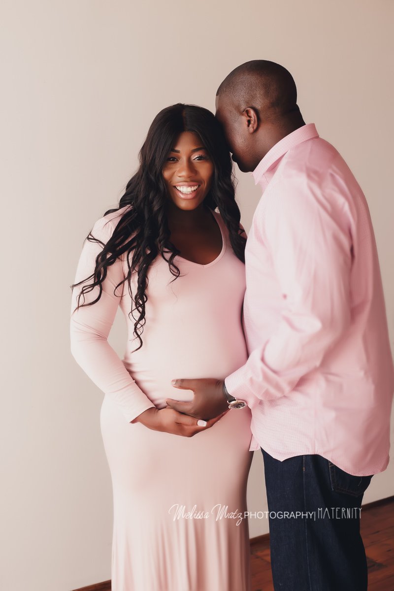 expecting-couple-macomb-maternity-photographer-studio