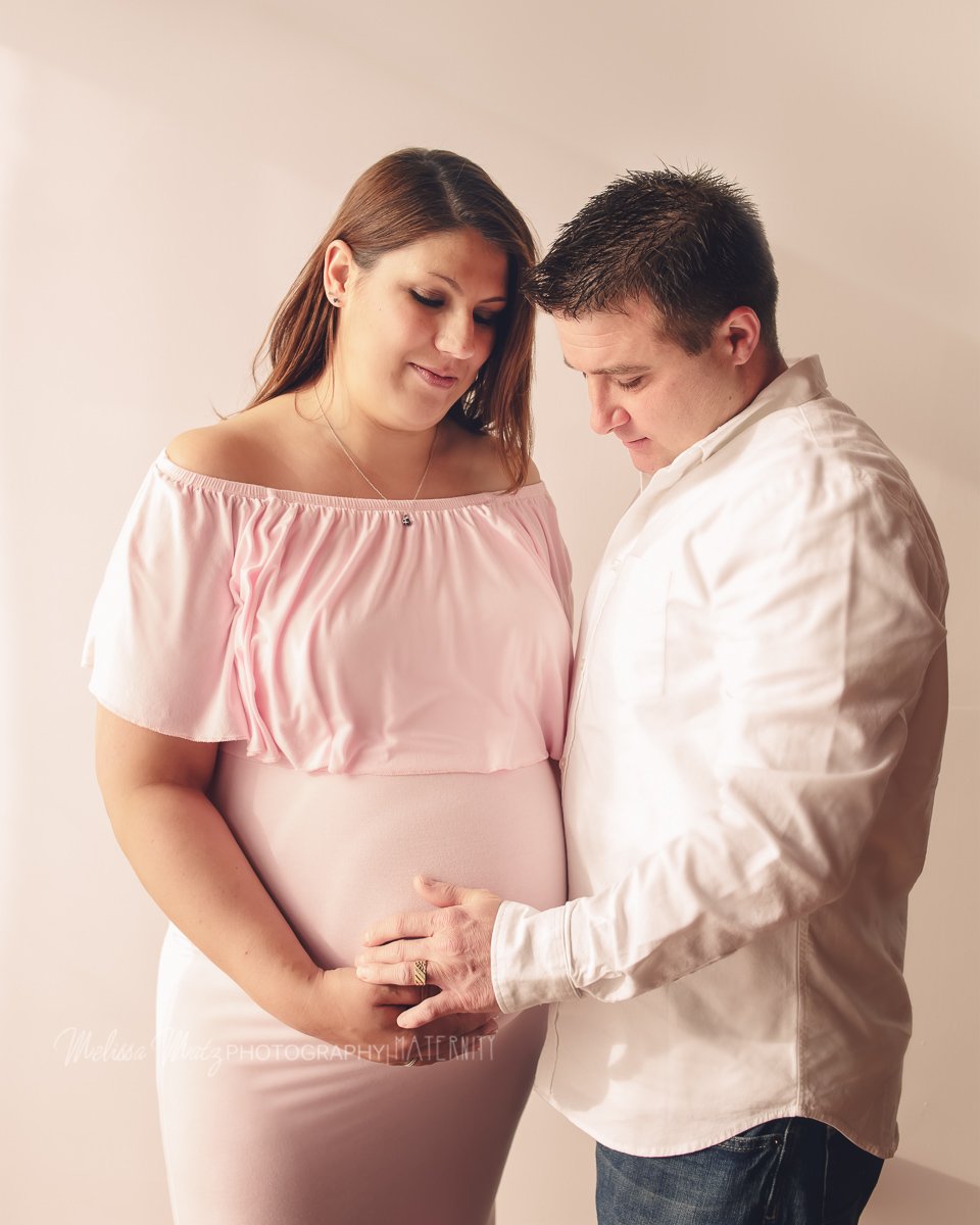 Rachelles Maternity Session Portraits 