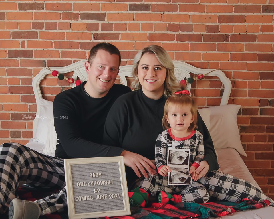 macomb county baby photographer big sister announcement