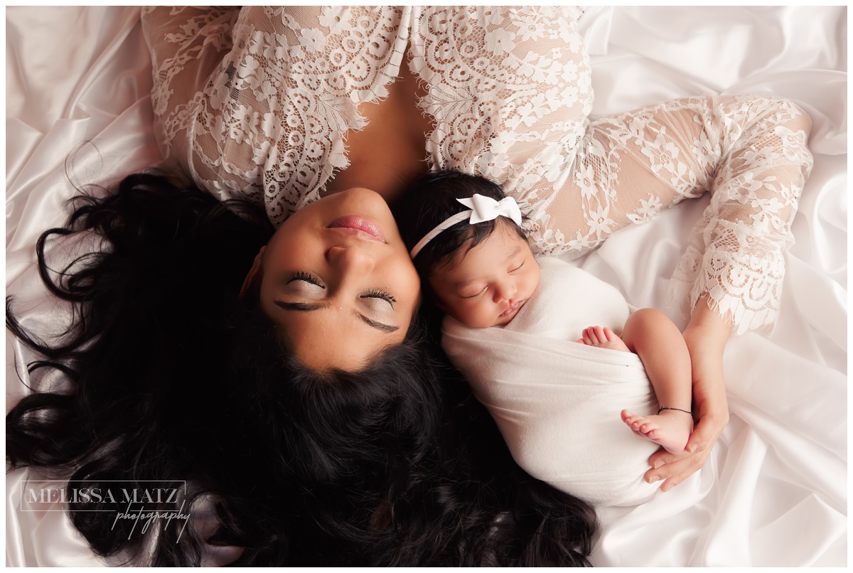 metro detroit newborn photographer mama and baby